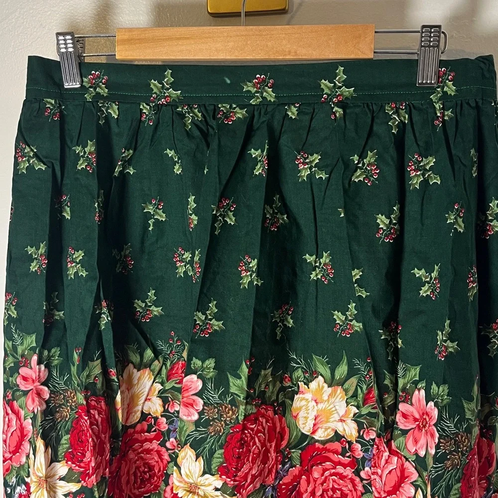 Holiday Holly 100% Cotton Vintage 1990s Floral Design Lace‎ Hem Tie Waist Apron
